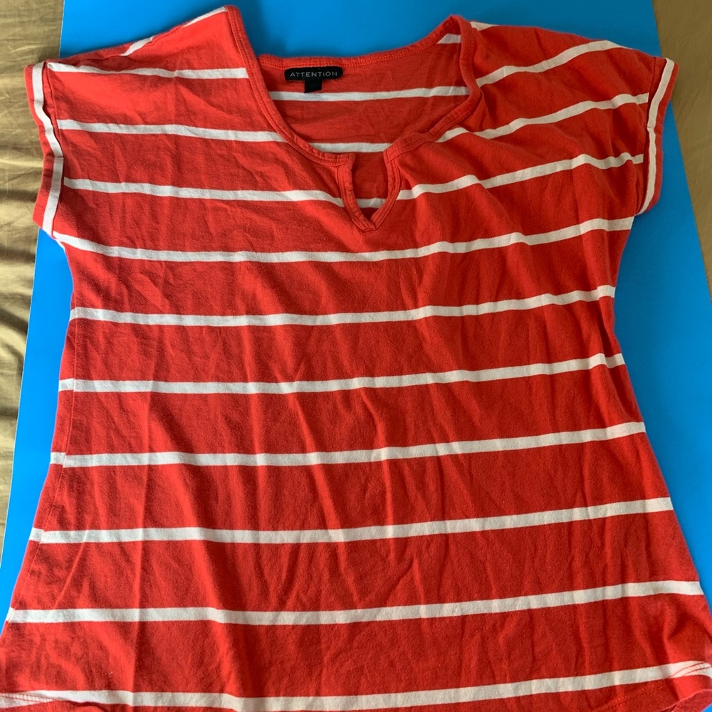 ATTENTION M STRIPE TEE